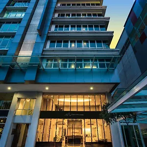 Hotel Manhattan Business Ttdi